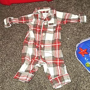 Long sleeve one piece.